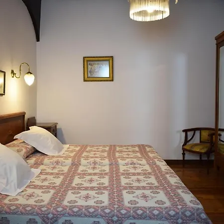 Casona De Linares Apartment Selaya